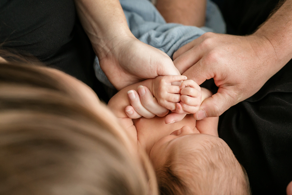 newborn lifestyle family session